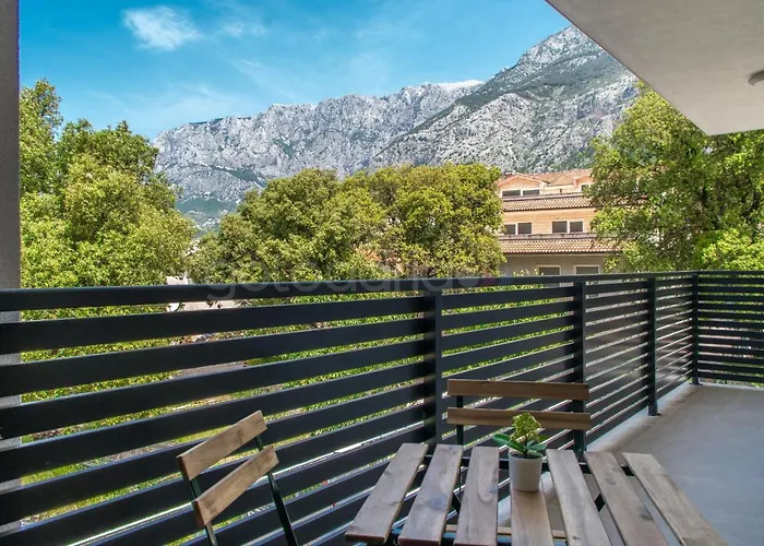 Sea View Pezze * Makarská